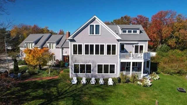 18 Hatherly Rd, Scituate, MA 02066