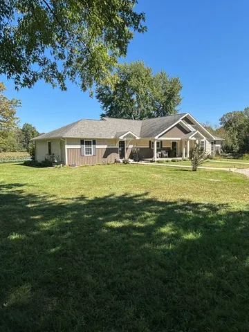 12954 E  175th Ave, Flat Rock, IL 62427