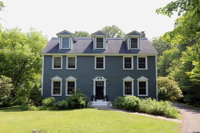 9 River Bend Lane, Windsor, CT 06095