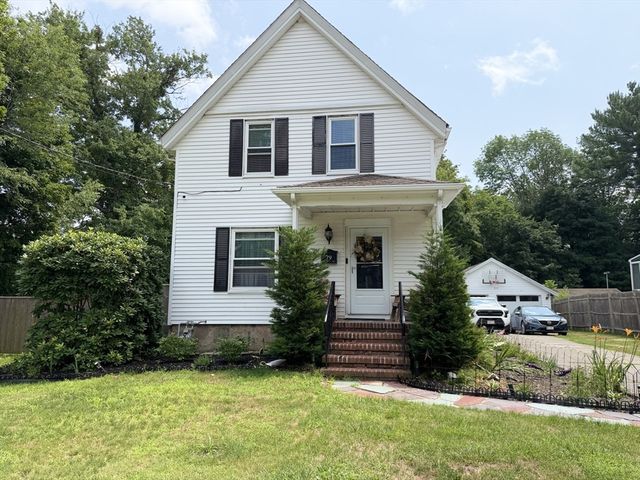 79 Edson St, Brockton, MA 02302