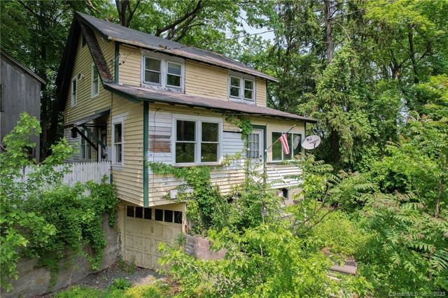 20 Peagler Hill Rd, New Milford, CT 06776