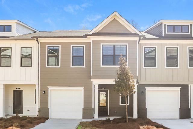 838 Calvin Park Dr, Ball Ground, GA 30107
