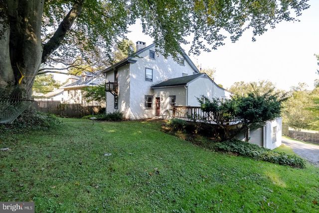 1450 Creek Rd, Glenmoore, PA 19343