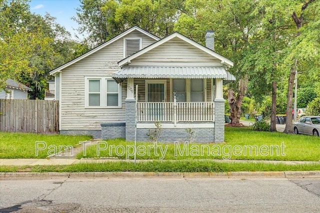 2009 Atlantic Ave, Savannah, GA 31401