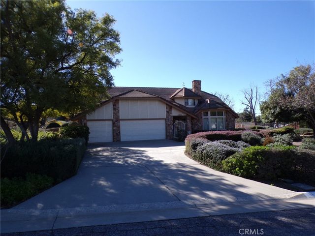 6985 Withers Rd, Riverside, CA 92506