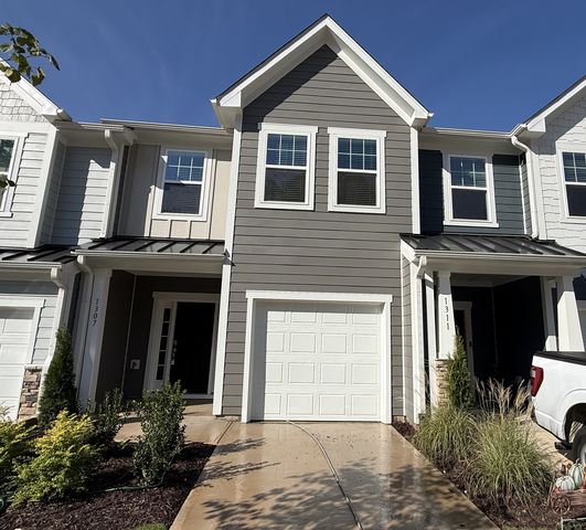 1307 Hammond Dr, Mebane, NC 27302