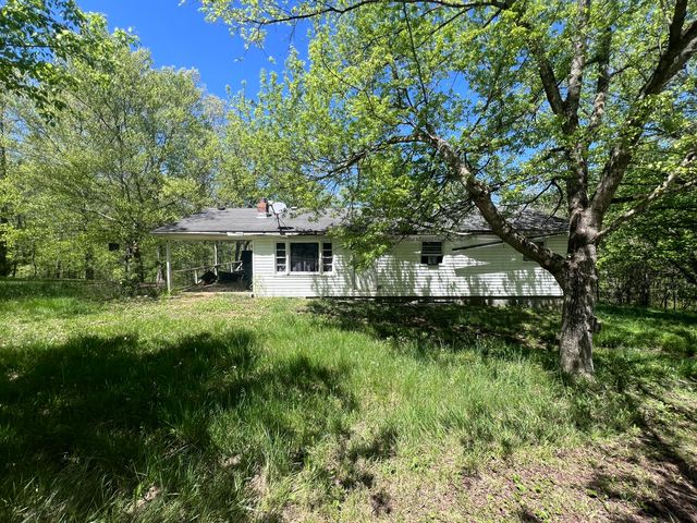 290 Lowery Rd, Somerset, KY 42501