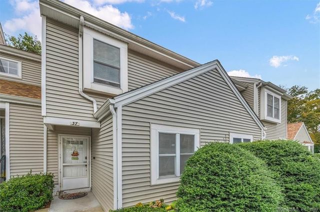 37 Brentwood Dr   #37, Wallingford, CT 06492
