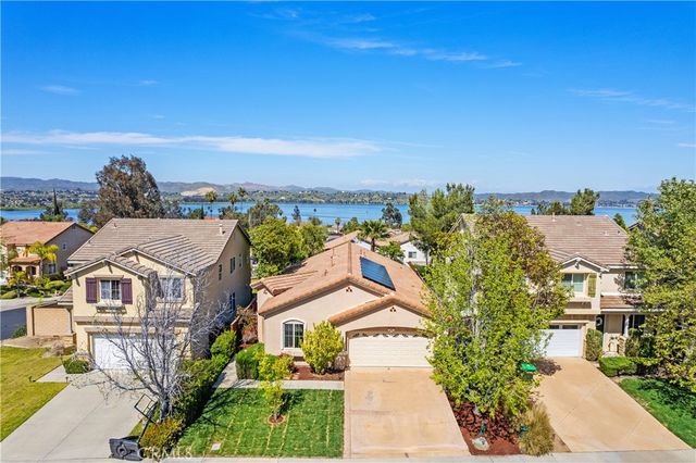 15104 Lighthouse Dr, Lake Elsinore, CA 92530