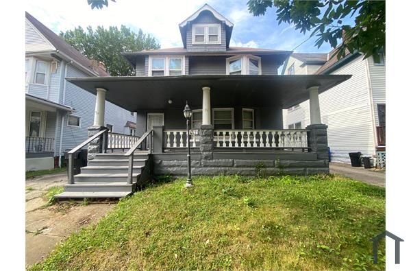 10721 Columbia Ave, Cleveland, OH 44108