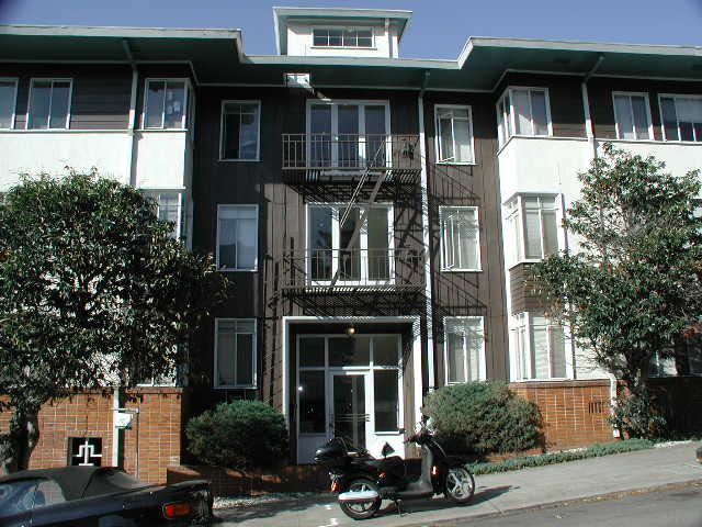 1786 Spruce St   #104, Berkeley, CA 94709