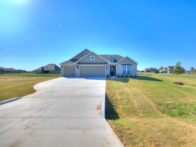 13538 N  60th East Pl, Collinsville, OK 74021