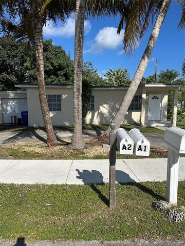 5635 GRANT Street, Hollywood, FL 33021