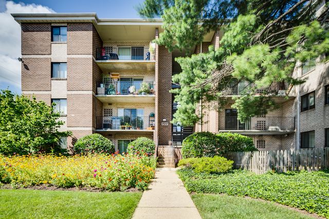 7517 Blair Rd   #102, Takoma Park, MD 20912