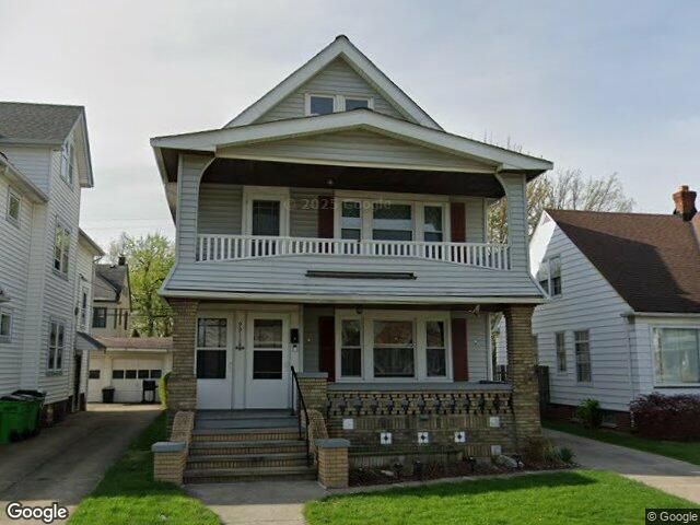 9910 Greenview Ave, Garfield Heights, OH 44125