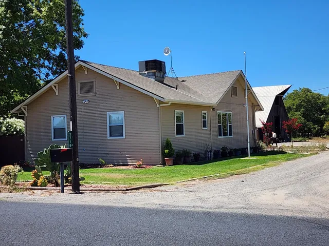 3719 N  Hart Rd, Modesto, CA 95358