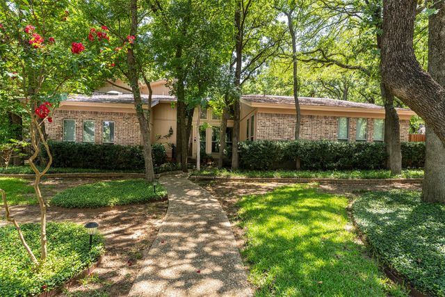 1307 Woodbine St, Arlington, TX 76012