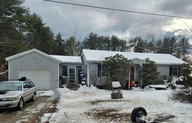 313 Roby Rd, Webster, NH 03303