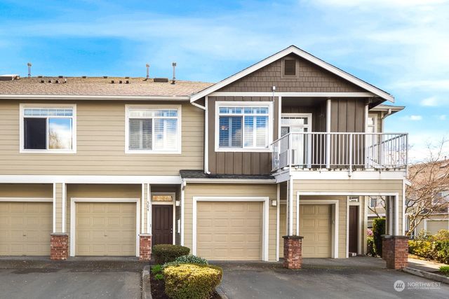 504 241st Lane SE UNIT B6, Sammamish, WA 98074