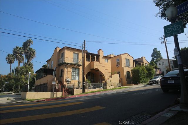 4253 Franklin Ave, Los Angeles, CA 90027