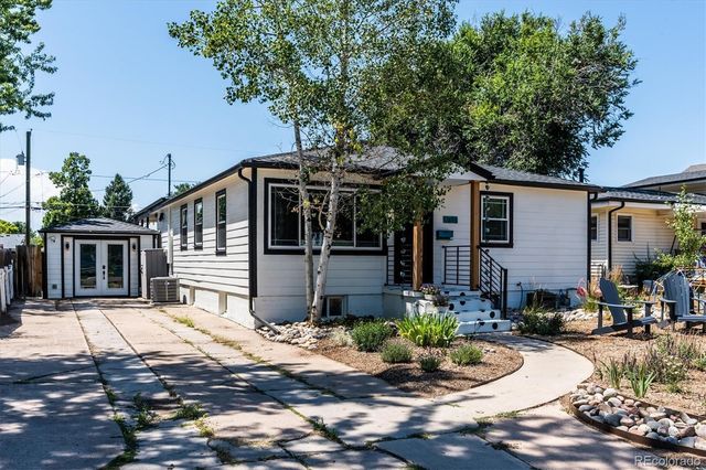 4655 S Pearl Street, Englewood, CO 80113
