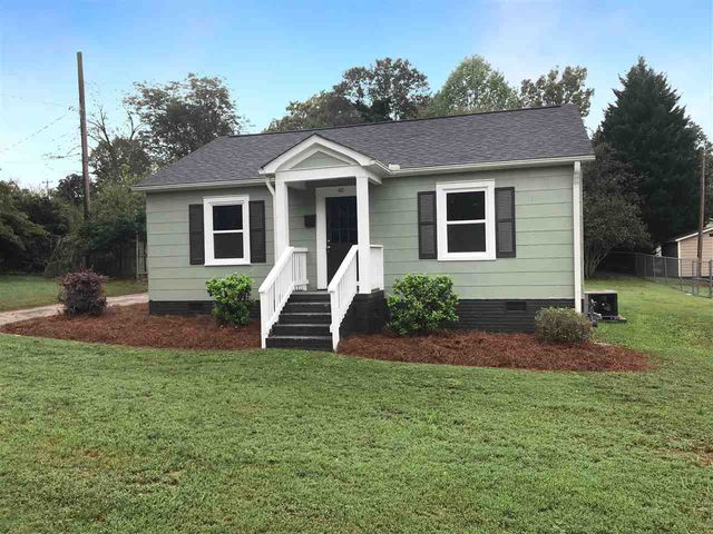 40 Gosnell Ave, Inman, SC 29349