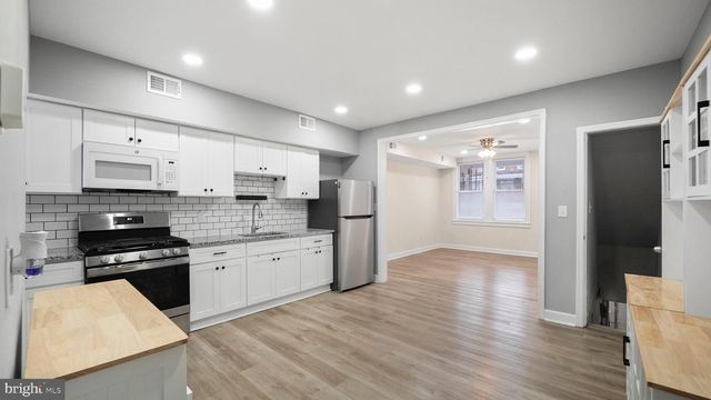 2880 Pelham Ave, Baltimore, MD 21213