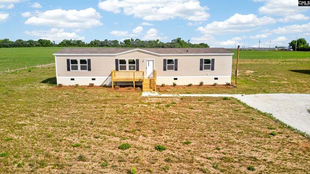 26 F R Huff, Saint Matthews, SC 29135