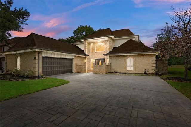 18150 Walden Forest Dr, Humble, TX 77346