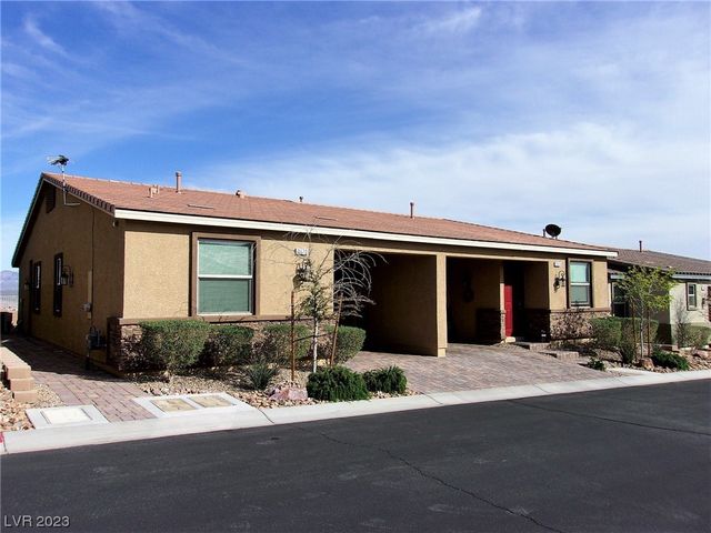 2670 Chinaberry Hill St, Laughlin, NV 89029