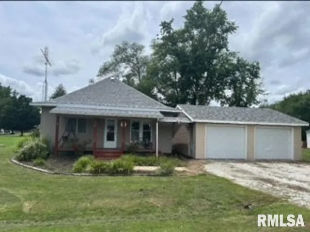 112 S  Townhall St, Littleton, IL 61452