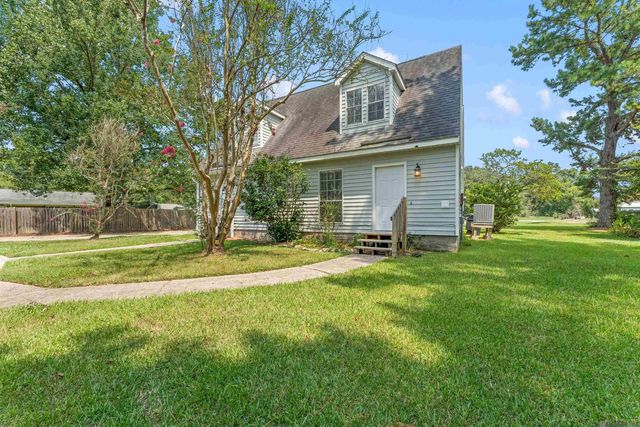7522 Beekman Dr, Baton Rouge, LA 70817