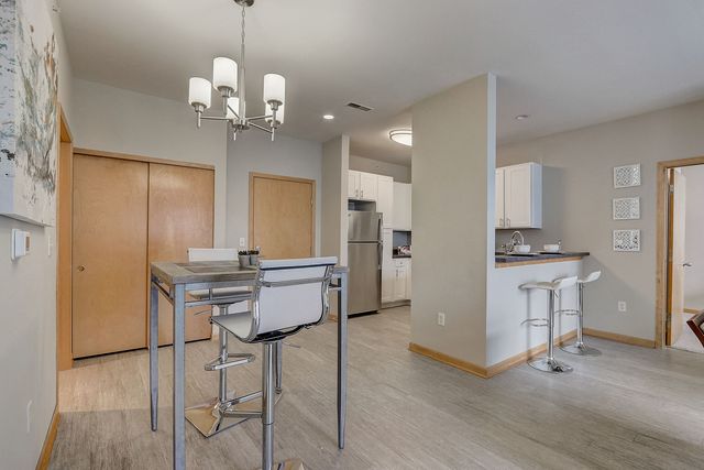 1818 N  Commerce St #2-210, Milwaukee, WI 53212