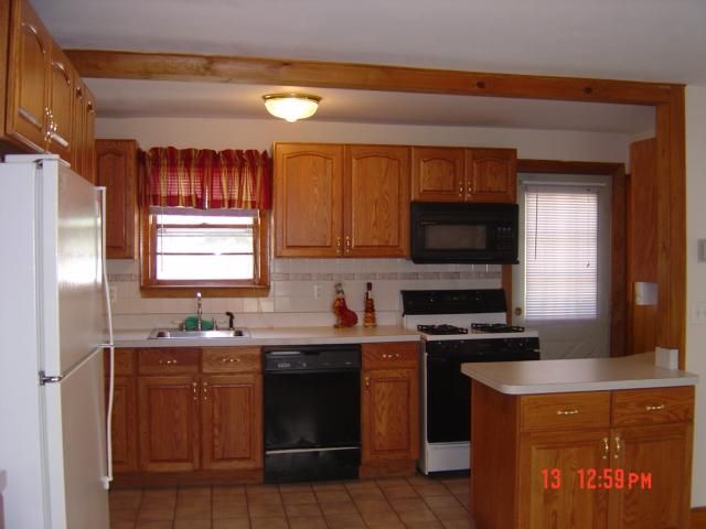 249 East St, Dedham, MA 02026