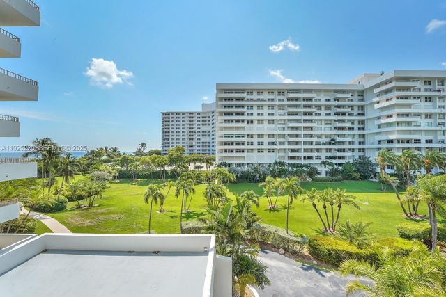 177 Ocean Lane Dr #413, Key Biscayne, FL 33149