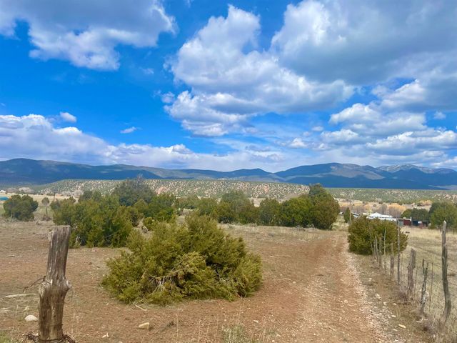 LOT Vallecitos Rd, Chamisal, NM 87521