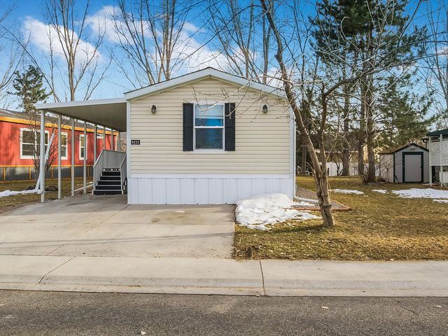 901 6530th Rd #4111, Montrose, CO 81401