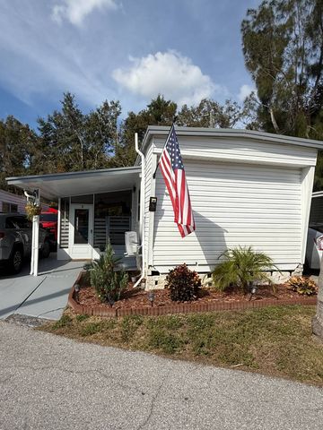 9204 66th St   N, Pinellas Park, FL 33782