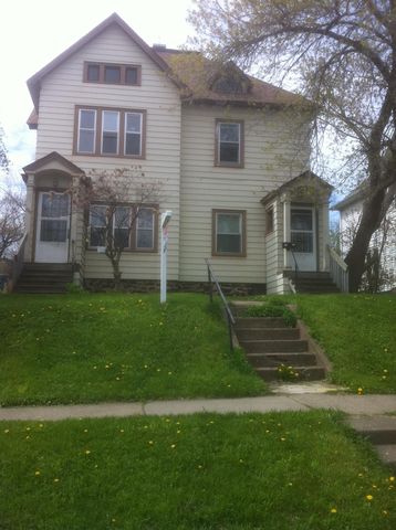 1215 E  3rd St #2, Duluth, MN 55805