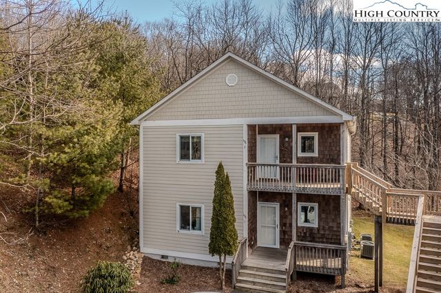 196 Evergreen Springs Court UNIT 602, Blowing Rock, NC 28605