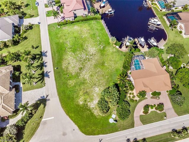 14740 Caleb Dr, Fort Myers, FL 33908