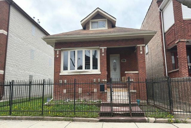 7922 S  Carpenter St, Chicago, IL 60620
