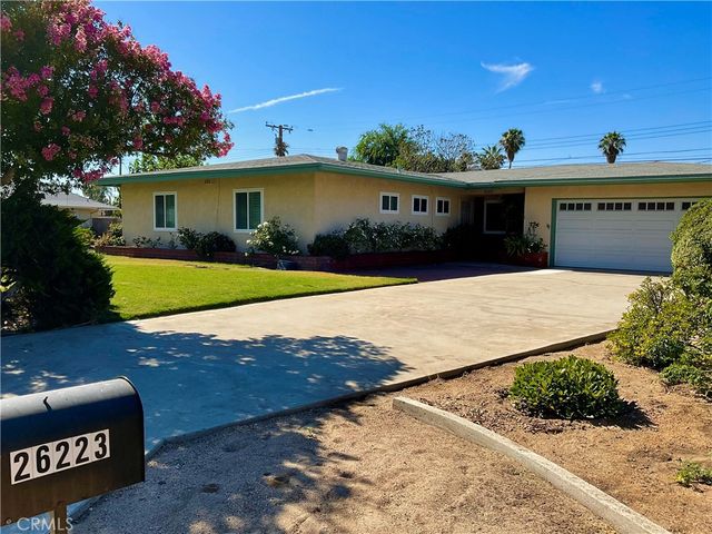 26223 Orchid Dr, Highland, CA 92346