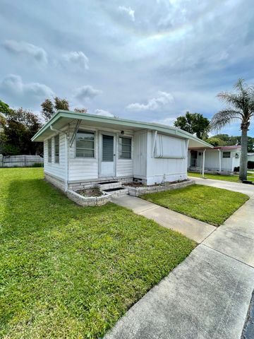 5145 E Bay Dr., Clearwater , FL 33755