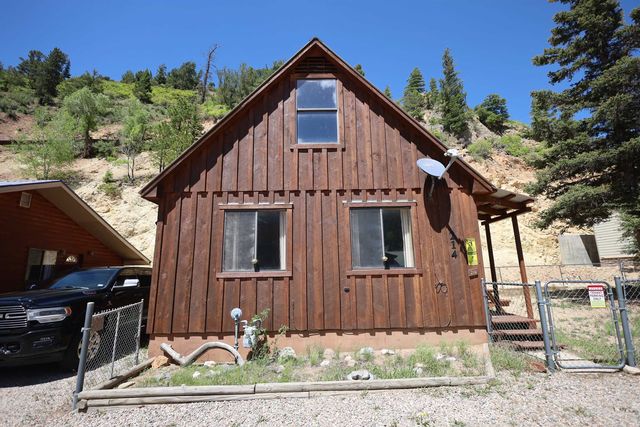 214 High St, Red River, NM 87558