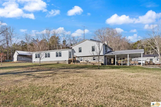 698 Rowletts Rd, Horse Cave, KY 42749