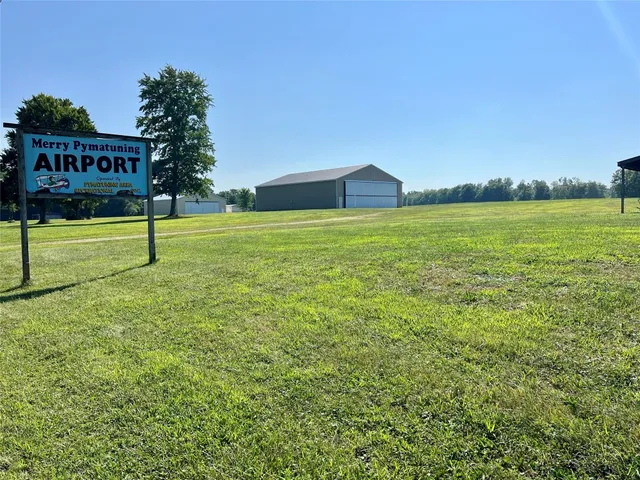 15287 Airport Rd, Linesville, PA 16424