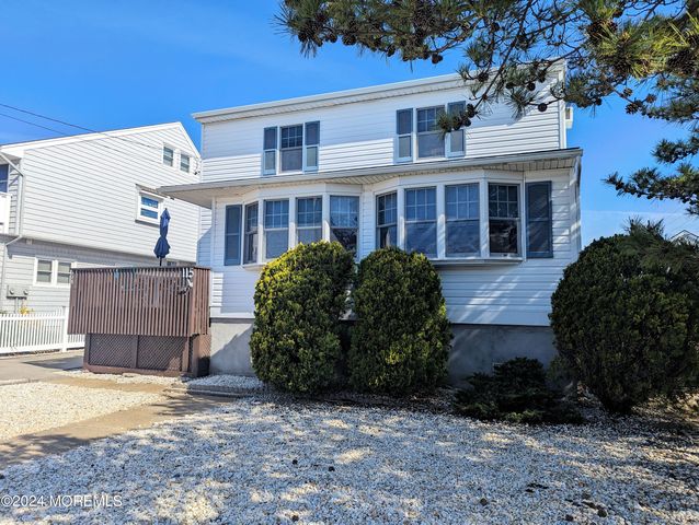 115 Guyer Avenue, Lavallette, NJ 08735