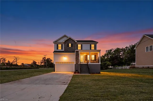 1 Phillips Rd, Poquoson, VA 23662