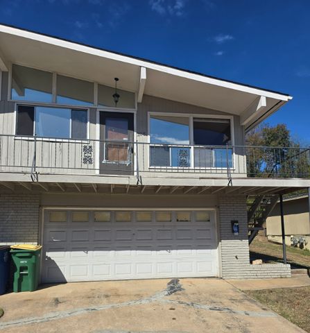 208 Sierra Madre Dr, North Little Rock, AR 72118